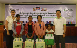 School Supplies Donation to Kids in Shanty Town Spirit